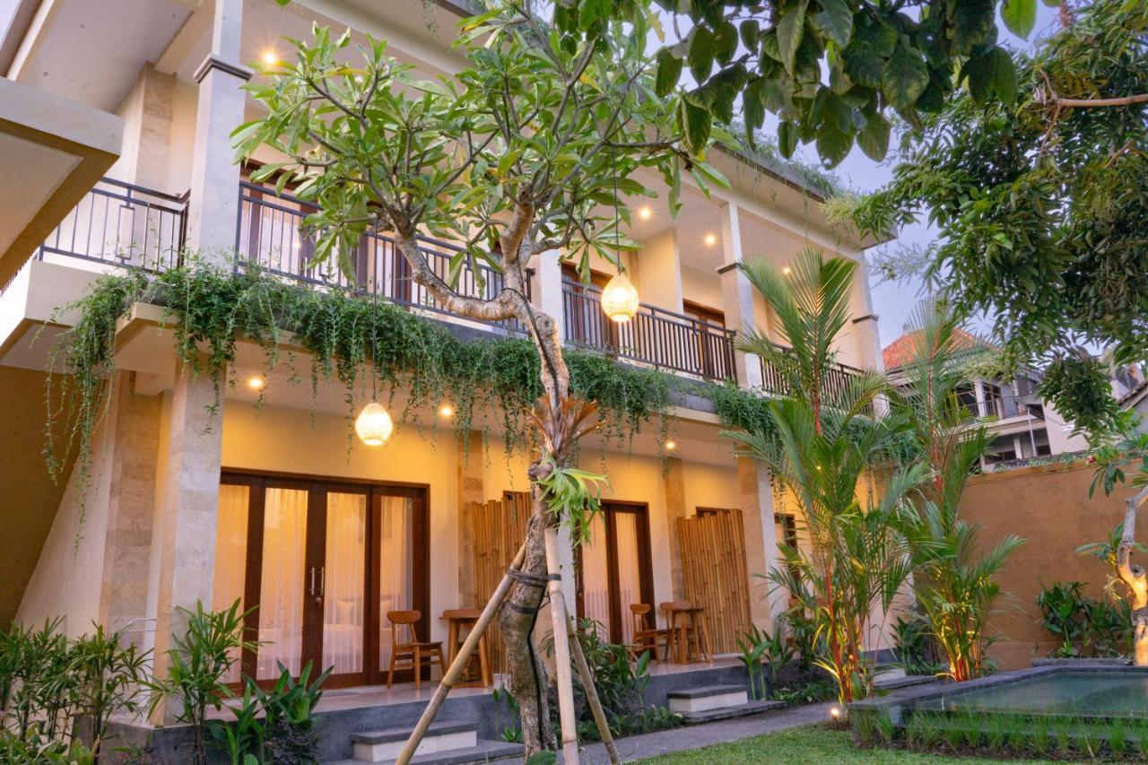 Tiny'S House Hotel Ubud  Exterior photo